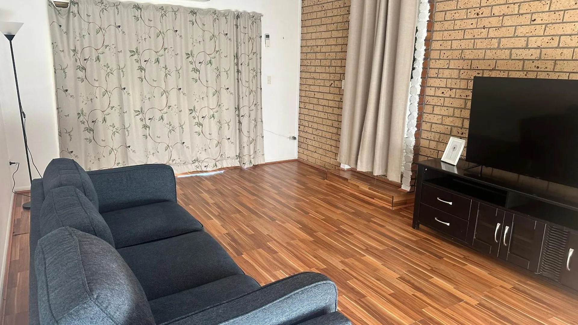 בית אירוח דירות בראונס פלאיינס Luxurious And Stylish House